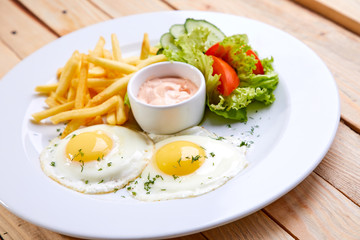 breakfast in the cafe