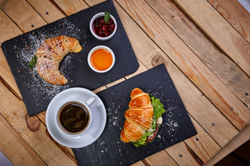 breakfast in the cafe