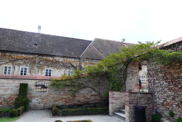Fototapeta na wymiar Gutshof Schloss Hof 