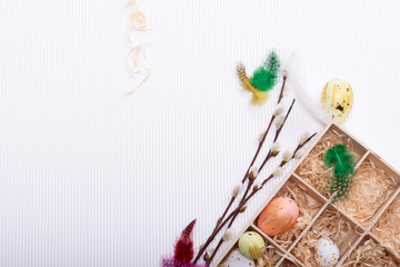 Im Frühling zum Osterfest schenkt man sich gern ein par bunte Frühlingsboten