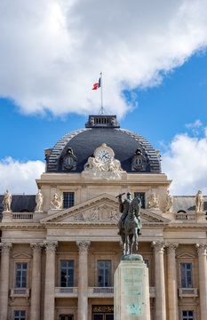 Paris, France: The Military School in Paris with statue of Marechal Joffre in foreground