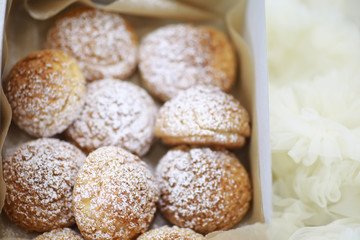 Confectionery flavored cakes for a holiday