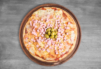 ham pizza