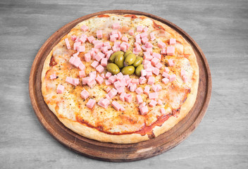 ham pizza