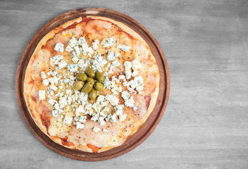 blue cheese pizzza