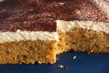 Karottenkuchen mit Mascaponecreme