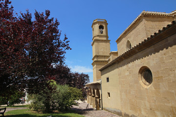 Fototapeta premium Parroquia de Santa María, Barásoain, Navarra, España