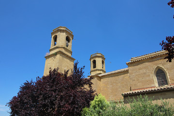 Fototapeta na wymiar Parroquia de Santa María, Barásoain, Navarra, España