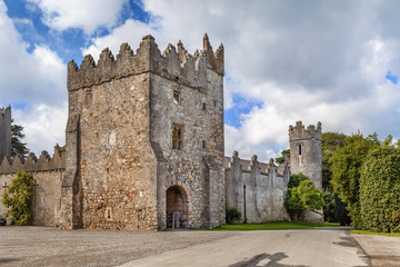 Fototapeta na wymiar Howth Castle, Ireland