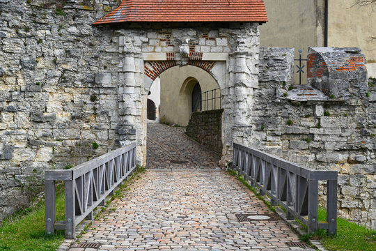 entrance to the castle Hellenstein on the hill in Heidenheim an der Brenz in southern Germany