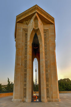 Shahidlar Monument - Baku, Azerbaijan