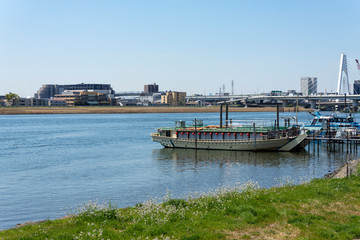 羽田付近の多摩川の風景