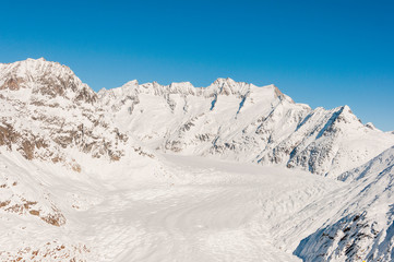 Fototapeta na wymiar Bettmeralp, Aletschgletscher, Gletscher, Aletsch, Konkordiaplatz, Wallis, Walliser Alpen, Winter, Wintersport, Schweiz