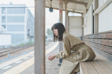 駅の女性