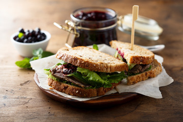 Roast beef sandwich with blueberry sauce