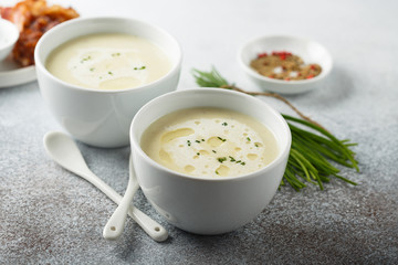 Creamy asparagus soup