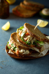 Avocado chicken sandwich