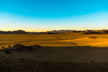 Sonnenuntergang in der Wüste