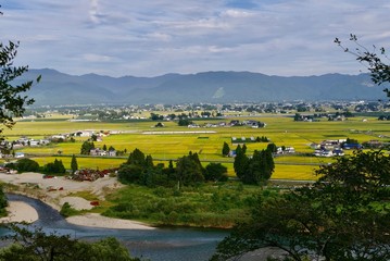 《秋田新幹線の風景》秋田県大仙市