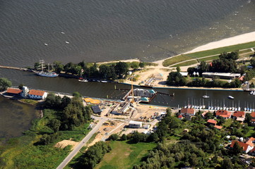 Greifswald-Wieck mit Baustelle Hochwassersperrwerk 2013