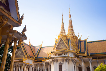 Fototapeta na wymiar Royal Palace in Phnom Penh