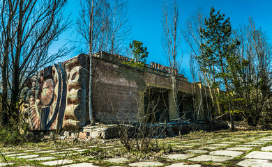 Fototapeta premium Old abandoned house in the ghost town of Pripyat, Ukraine. Consequences of a nuclear explosion at the Chernobyl nuclear power plant
