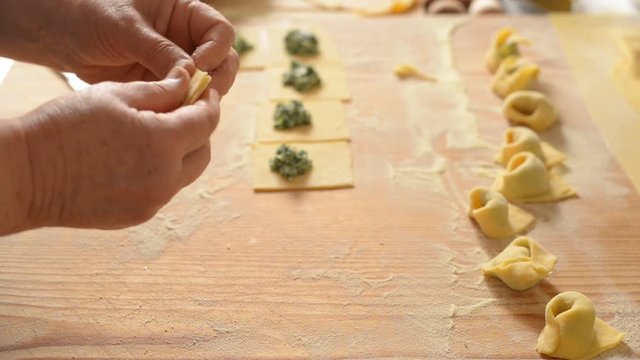 Pasta fresca all'uovo fatta in casa