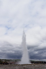 vista dell'area geotermale di Haukadalur geyser Strokkur in iceland