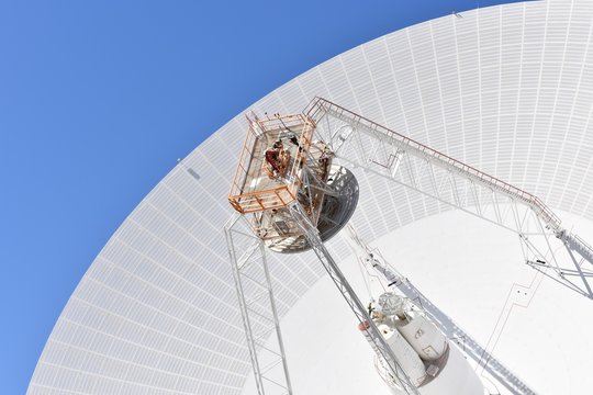 Huge antenna and radio telescope that allow send and receive data from deep space