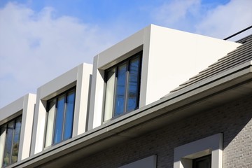 Ziegeldach mit Dachgauben