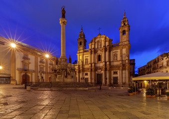 Fototapeta na wymiar Palermo. Church of St. Dominic at dawn.