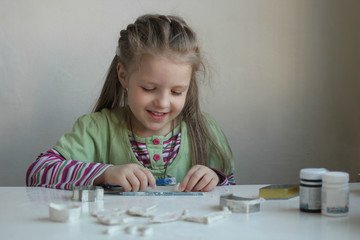 little girl sculpts