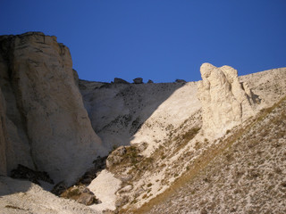 Fototapeta na wymiar Nature-created sculptures in the rocks. Crimea. White rock. (Belaya skala)