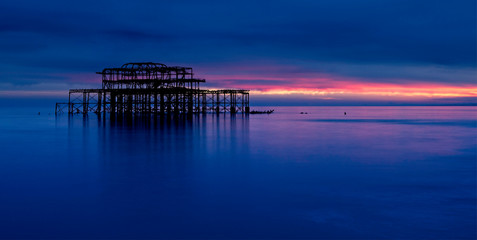 Obraz premium Brighton and Worthing Pier