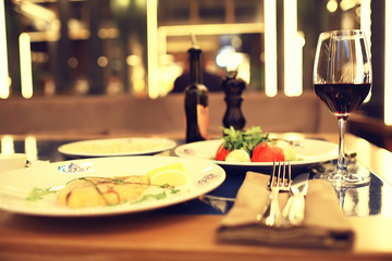 wine restaurant serving romance / beautiful concept alcohol glass, holiday dinner in a cafe