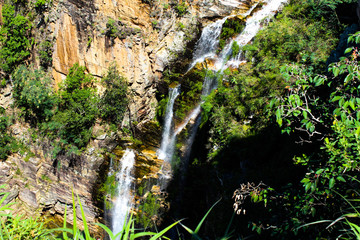 &ldquo;Viaje longe o suficiente para encontrar-se.&rdquo; (David Mitchell)