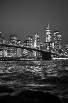 Fototapeta Brooklyn Bridge Skyline in Black and White