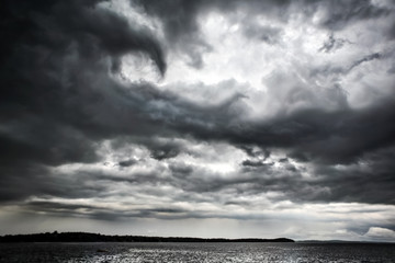Obraz premium Severe storm over Lake Mendota, Madison, Wisconsin