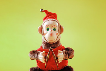 Mechanical monkey toy with cymbals