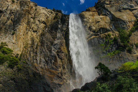 Bridalveil Fall in Yosemite National Park in California, United States © Sceninc Media