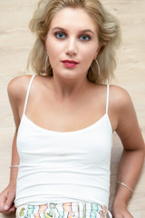 Fototapeta premium portrait of pretty young blond woman