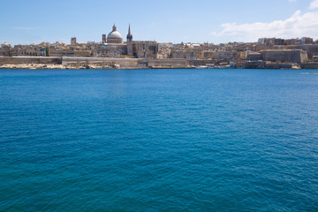 Fototapeta na wymiar Valletta panoramic view, Malta. Sunny summer day. View from Sliema. 