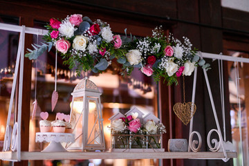 Beautiful arrangement in restaurant for wedding