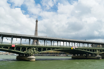 Fototapeta premium View of Eiffel tower and Bir Hakeim bridge in Paris
