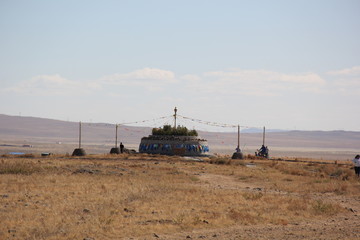 Naklejka premium Altar on the prairie