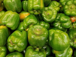 Obraz na płótnie Canvas Green bell peppers, natural background
