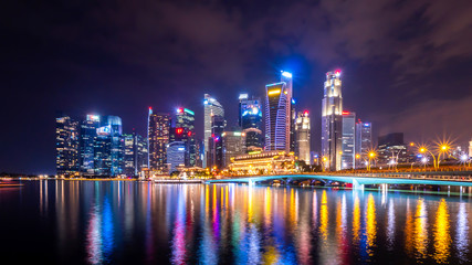 Obraz na płótnie Canvas Cityscape night light view of Singapore 9