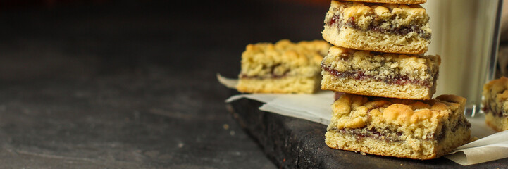 homemade cake with jam and streysel, pastry crumb. Delicious dessert. food background. top