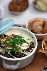 Fototapeta na wymiar creamy mussel soup