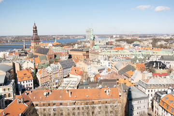 Obraz premium Widok z góry starej Rygi, Łotwa 13 kwietnia 2019 r
